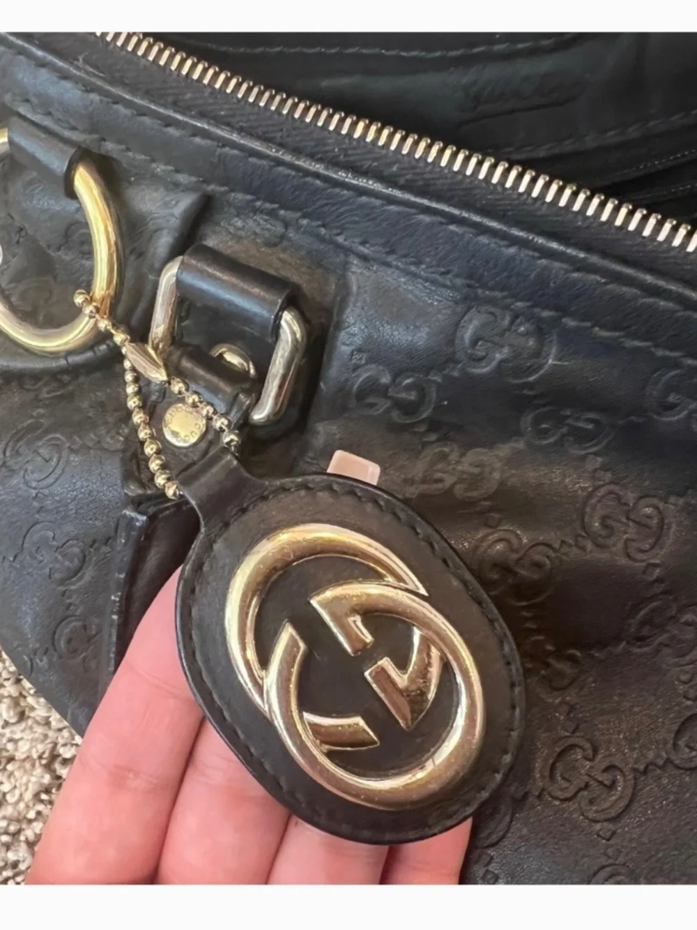 ✨ Gucci Black Guccissima Leather Tote Bag ✨ - Picture 2 of 5